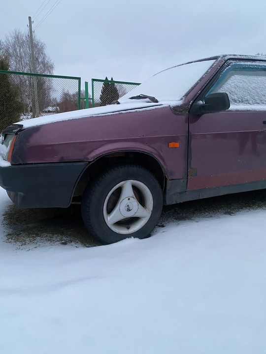 Продам 09
96 год, на учете, (1)