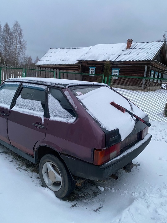 Продам 09
96 год, на учете, (2)