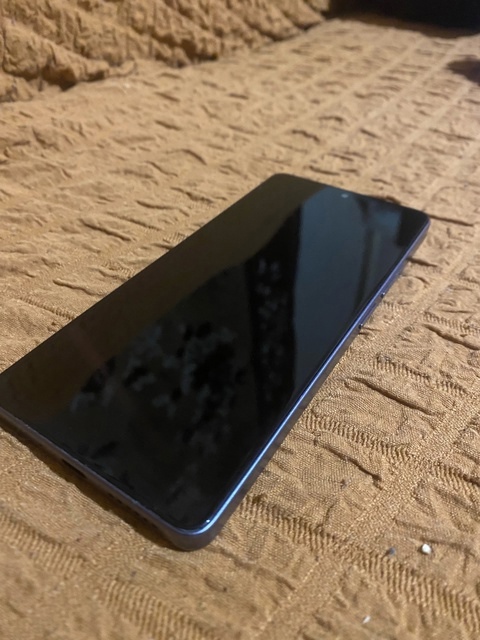 Продам не дорого 
Poco m6 (1)
