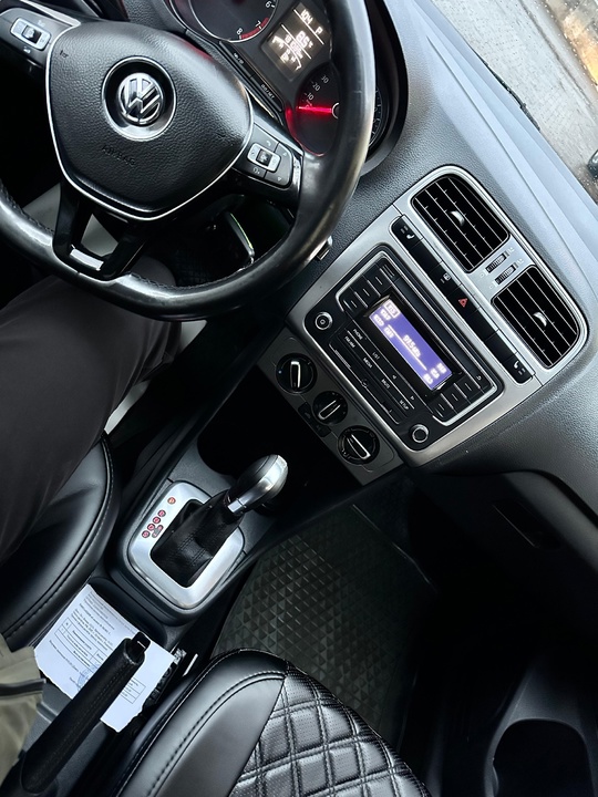 Volkswagen Polo
Год: 2019
Пробег: 131.000
Объем двигателя: (3)