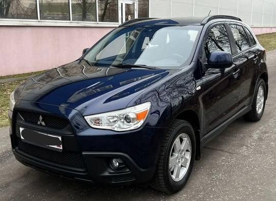 Продам Mitsubishi ASX 2011года выпуска,цена