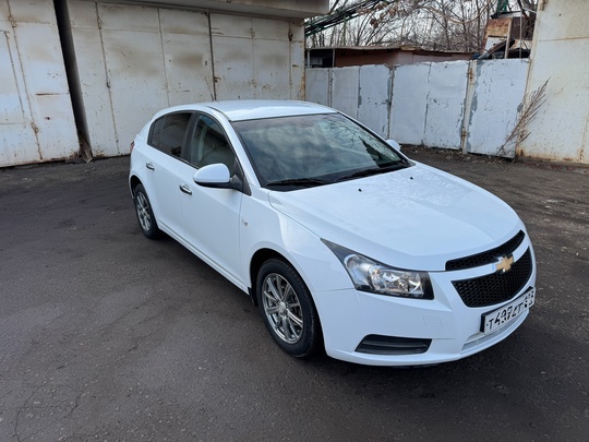 Chevrolet Cruze ( автомат )
Год (4)