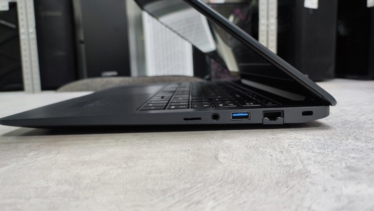 15.6" Ноутбук DEXP Aquilon синий (5)