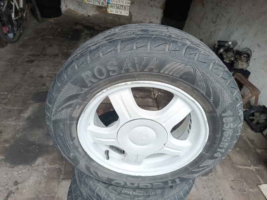 Продам комплект колес в сборе (4)
