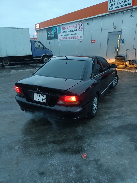Автомобиль: Mitsubishi Galant 
Город осмотра: (4)