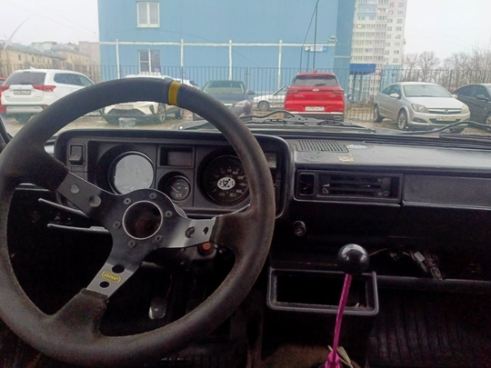 Продам ваз 2105. Машина на (9)