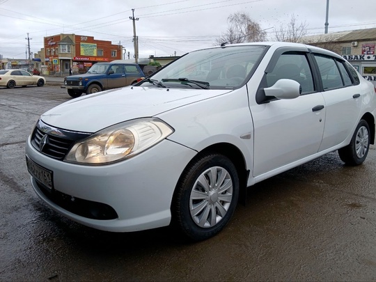Продаю Рено 2009 год пробег. (2)