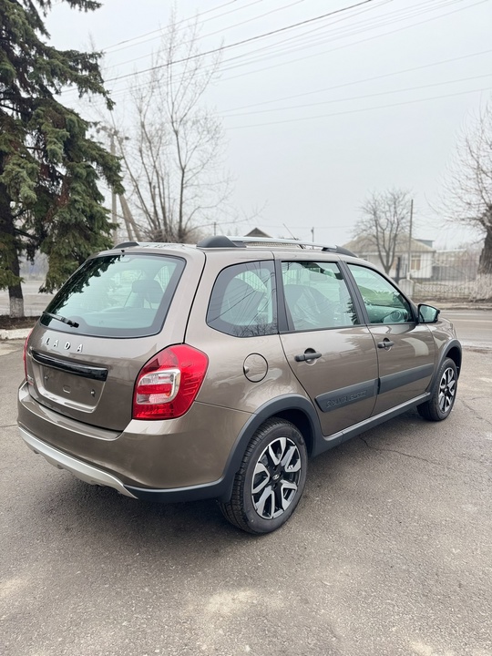В Продаже новый автомобиль✅
LADA GRANTA (5)
