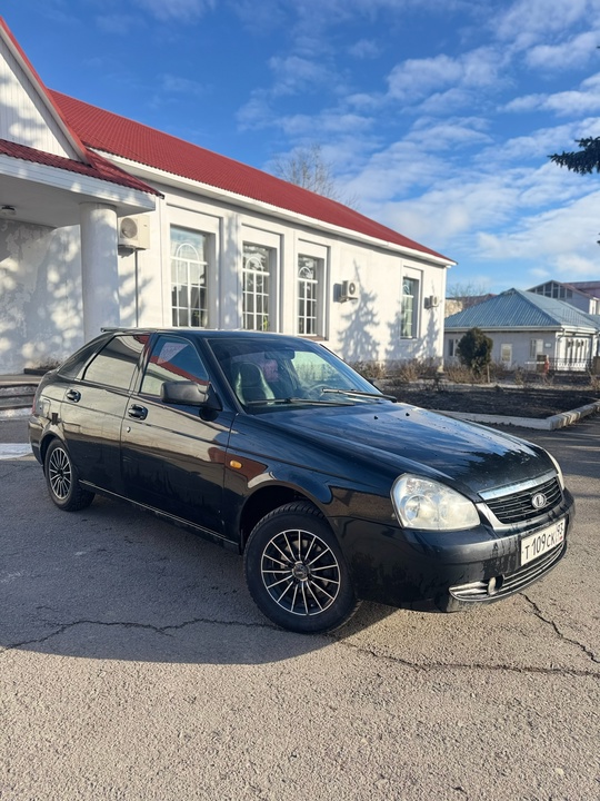 Продам LADA PRIORA
Год выпуска 2010
Двигатель