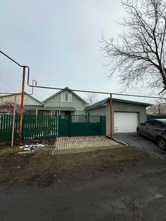 Продам капитальный дом.Г.Свердловск. Улица Пушкина.В
