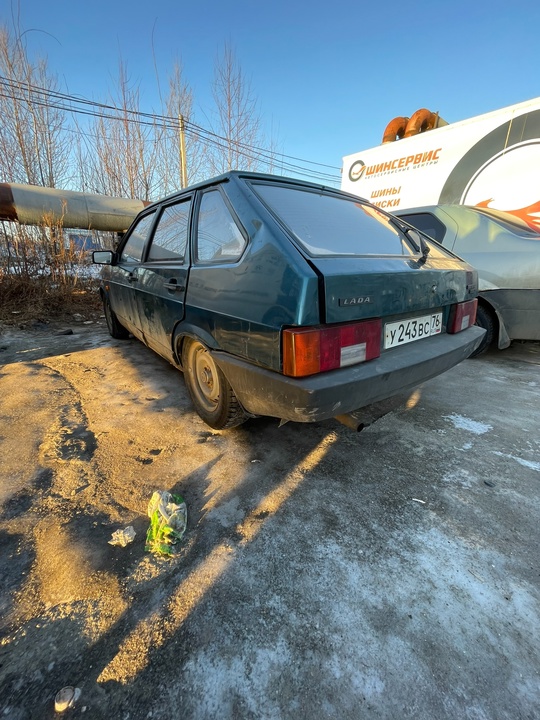 Ваз 2109,2001года(карбюратор),по документам чистая,снята с (2)