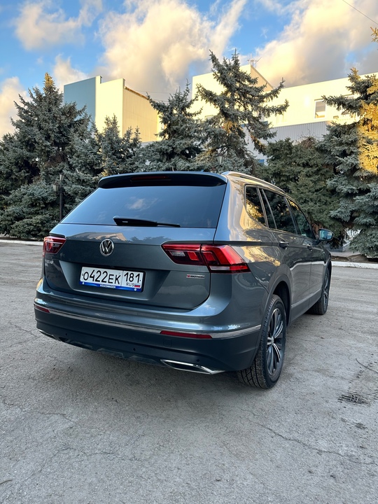 Volkswagen Tiguan
Год выпуска-2019, 2.0 турбо (3)