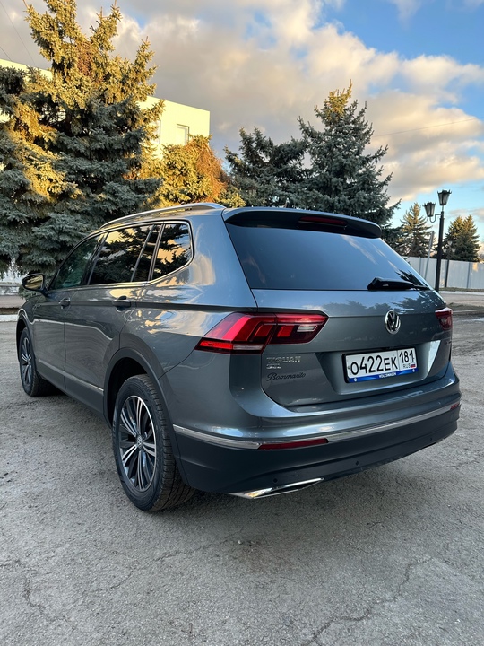 Volkswagen Tiguan
Год выпуска-2019, 2.0 турбо (5)