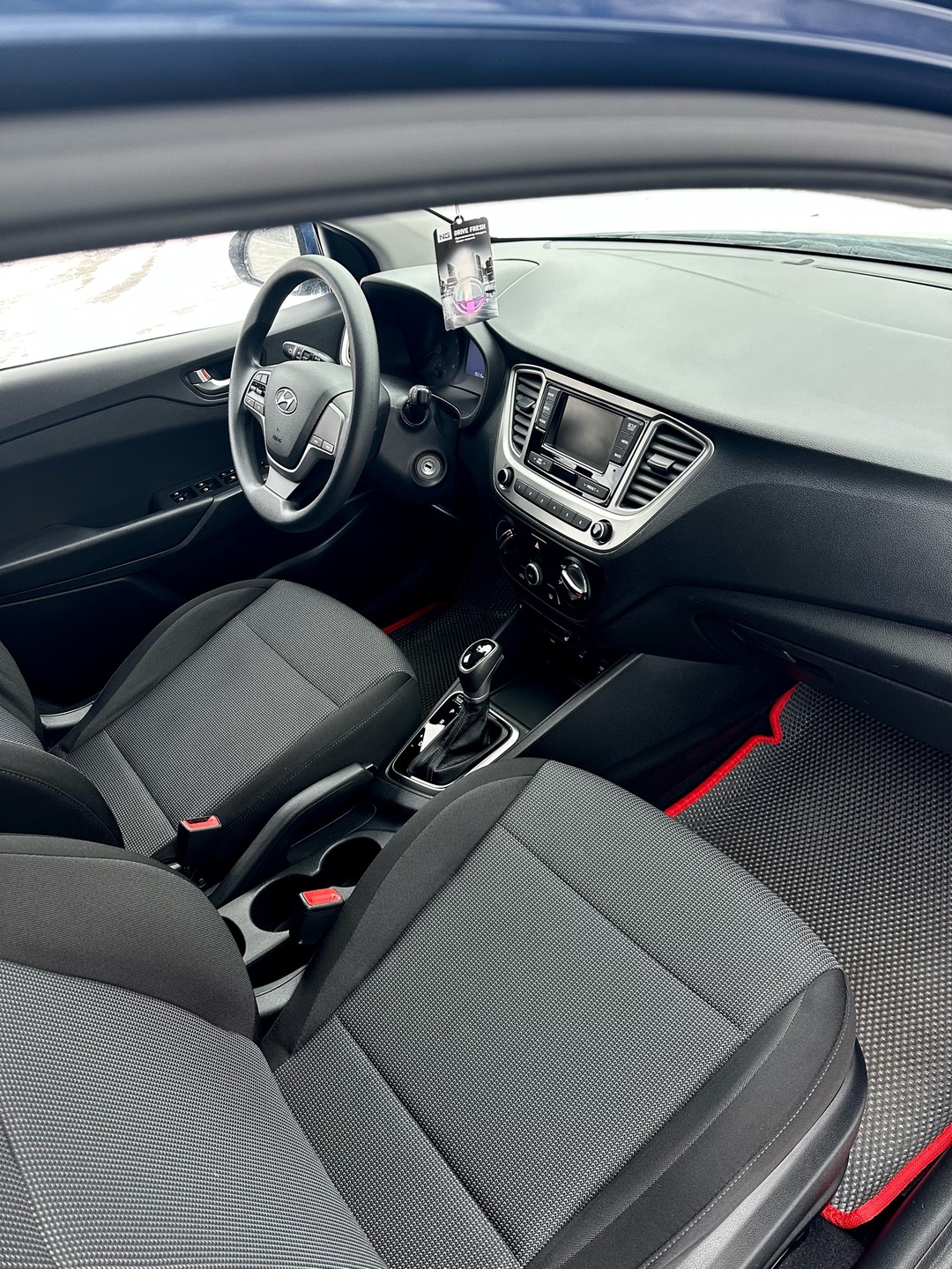 Hyundai Solaris   2021 (6)