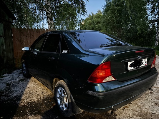 Ford focus 1 4 года (9)