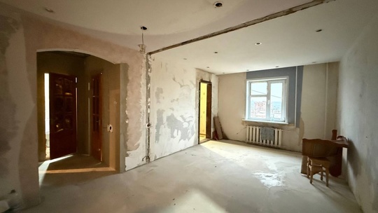 Продается 3к квартира
г.Луганск, Артемовский район, (1)