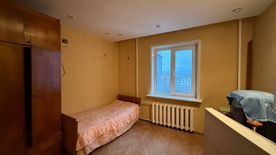Продается 3к квартира
г.Луганск, Артемовский район, (4)