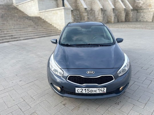 Продам киа сид 2013 год
208000 (7)