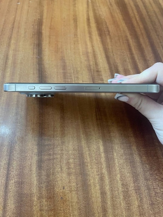 Продам айфон 15 Pro Max