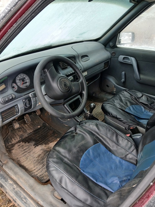 Продам Автомобиль 
Skoda Felicia 
Двигатель (5)