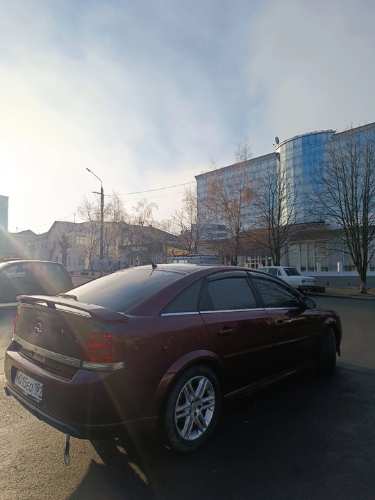 Продам Опель вектра с GTS (2)