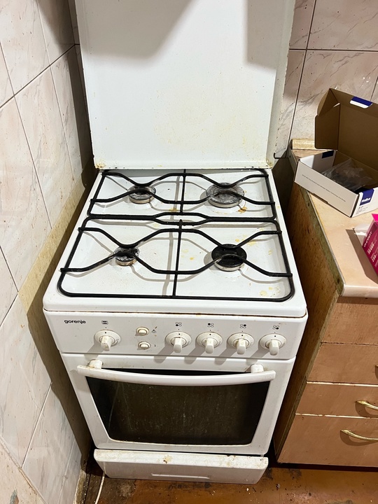 Стиральная машина Indesit - 4500р
Газовая (2)