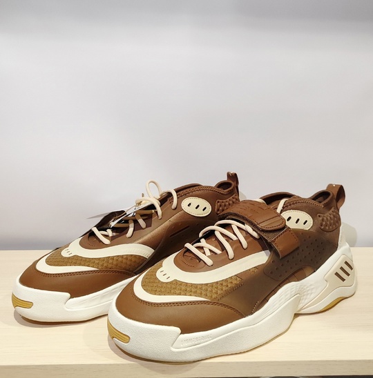 Кроссовки adidas streetball оригинал 42,5
