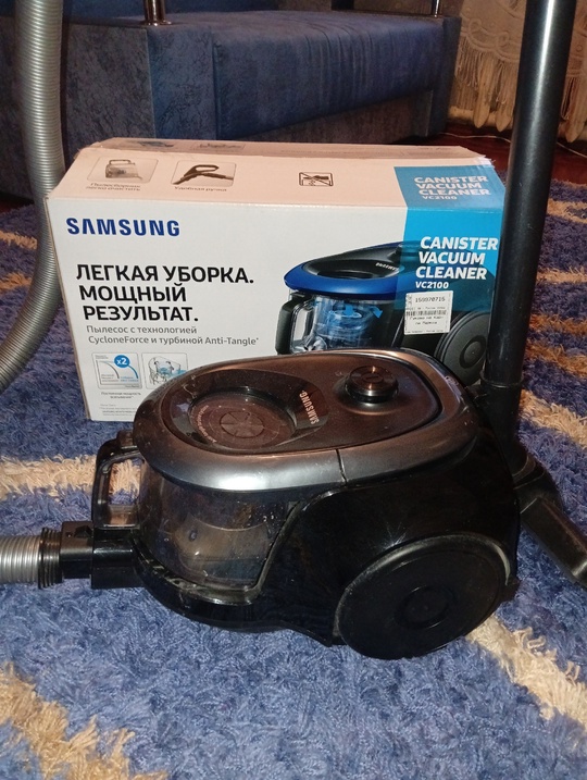 Продам пылесос Samsung, б/у, контейнерный.
