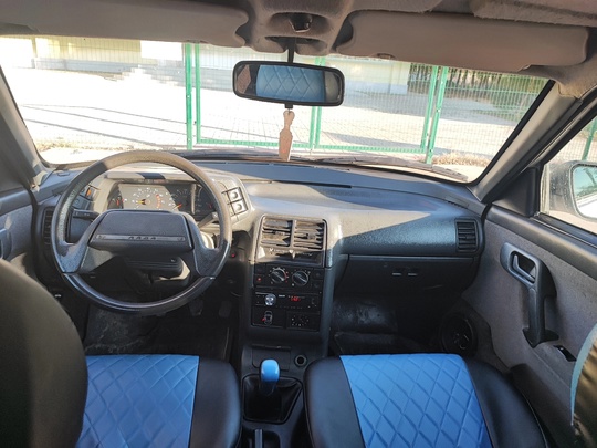 Продам 2110  1.6л 8кл
2004 (7)