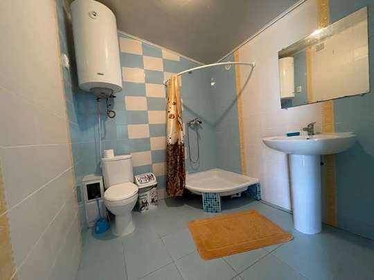 Евпатория,звонить+7(978)642-06-06 
Продается в Крыму,на берегу (5)