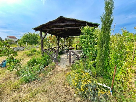 Евпатория,звонить+7(978)642-06-06 
Продается в Крыму,на берегу (6)