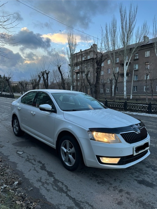 SKODA OCTAVIA A7 2014 года.
ОДИН