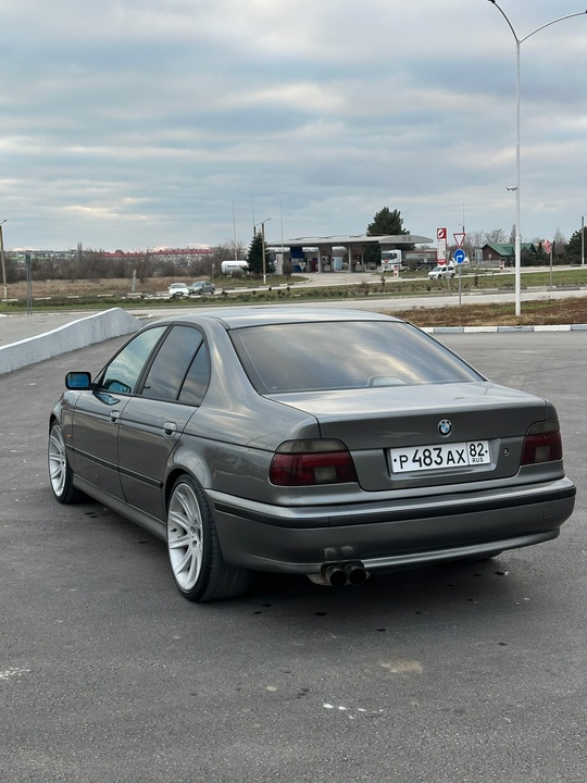 Продаю BMW 520i 
Двигатель М54В20 (4)