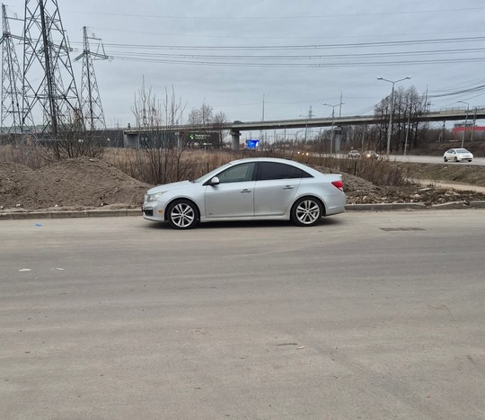 Продаю Chevrolet Cruz 2015 года (3)