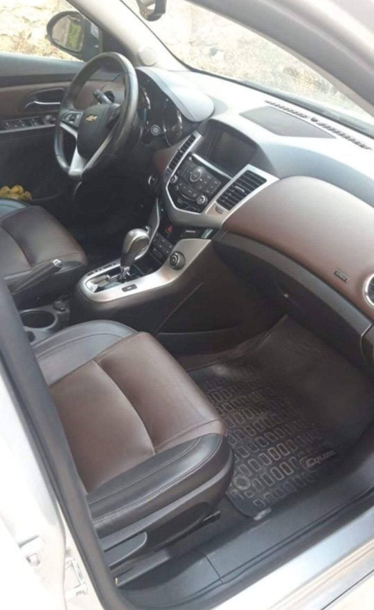 Продаю Chevrolet Cruz 2015 года (5)