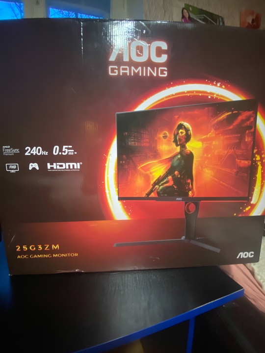 Игровой монитор в идеальном состоянии (4)
