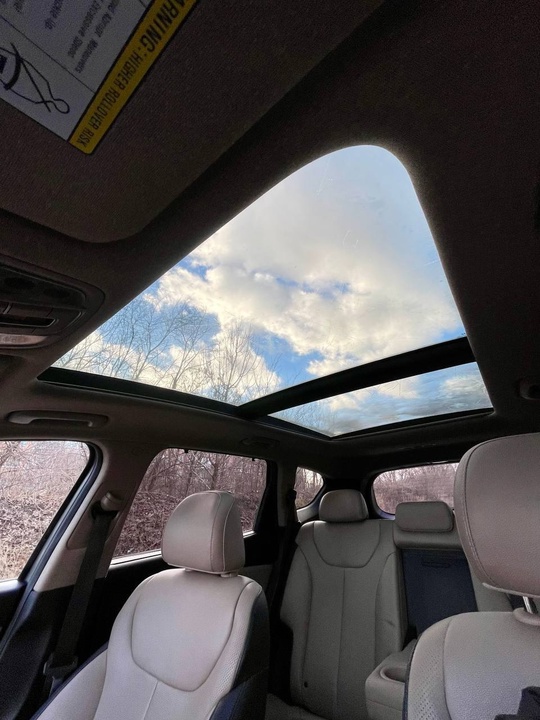 Продам Hyundai Santa-fe 
2019 года (9)