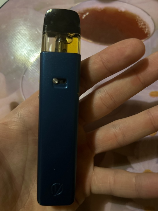 Продам Xros-Pro,наушники Apple 
Цена 4000 (1)