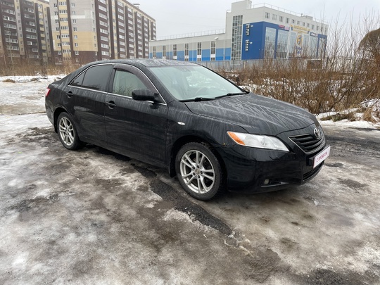 Продам,можно в КРЕДИТ!
Toyota Camry 3.5 (1)