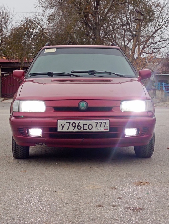Продам Шкода фелицыя 1995г мотор (2)