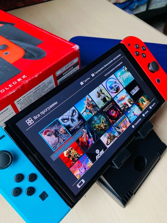 Продам новый Nintendo switch OLED (1)