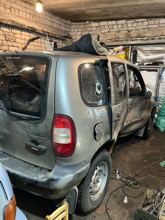 Пробег 120к
2 хозяина 
2009год 
Заводится