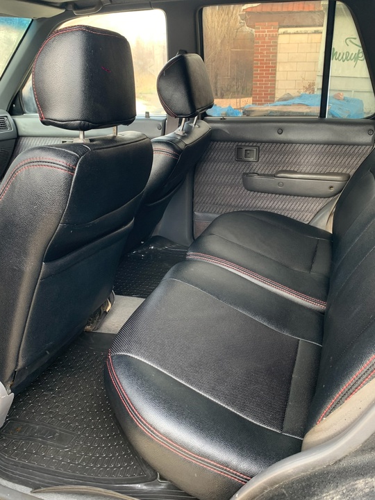 Продам Toyota 4runner 1992 года
Двигатель (8)