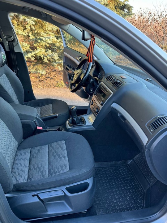 Продам Skoda Octavia A5, 1.6, (7)