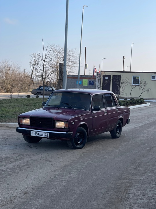 Продам ваз 2107
По технике все (3)
