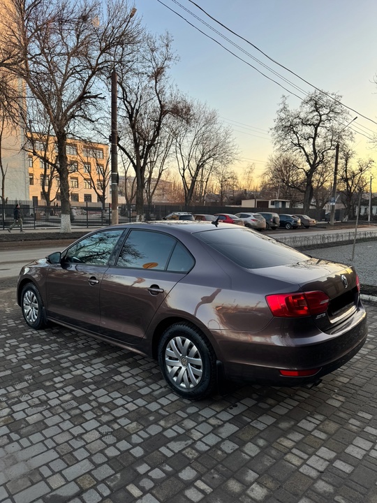 Продаю личный автомобиль 
Volkswagen Jetta (3)