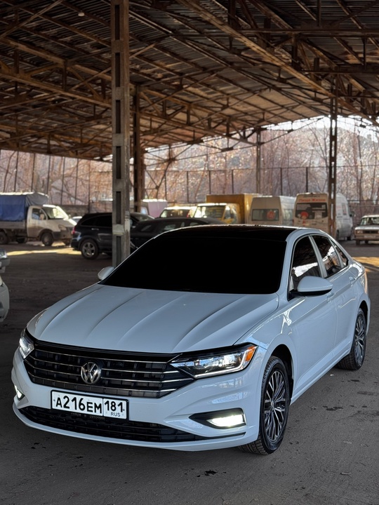 Продам Volkswagen Jetta 7 в (1)