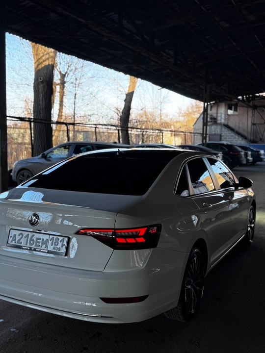 Продам Volkswagen Jetta 7 в (4)