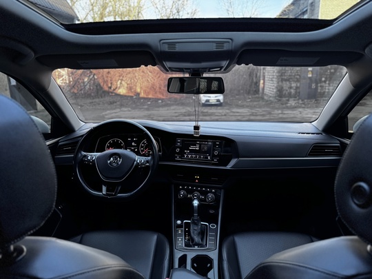 Продам Volkswagen Jetta 7 в (8)