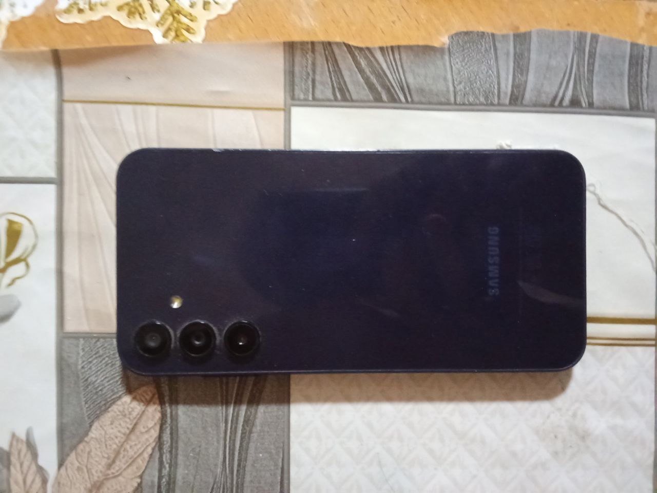 Здравствуйте! Продаю телефон Samsung A15 (2)